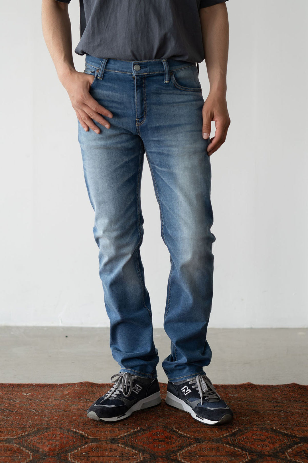 BJM105F Mid Wash front