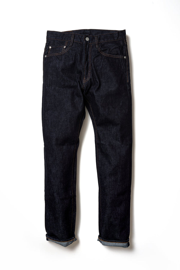 1004 Slim Tapered front