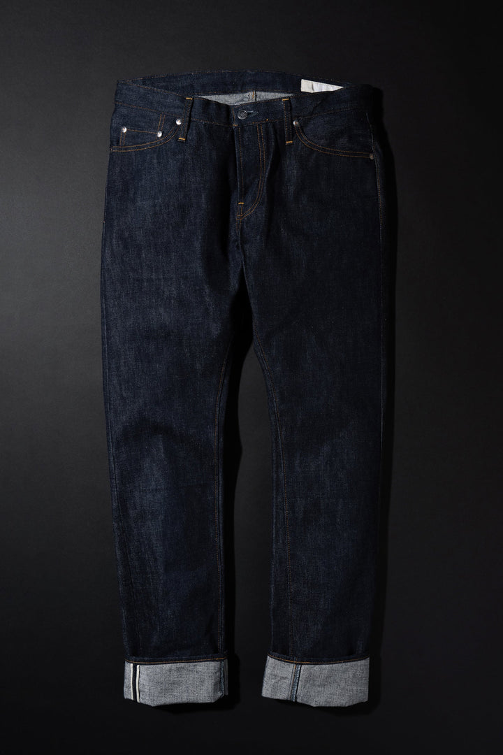 R009 RARE Slim styling