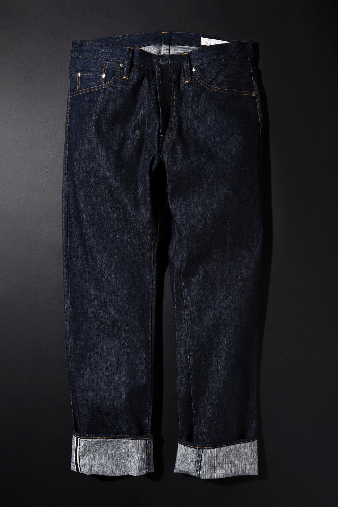 R008 selvedge detail