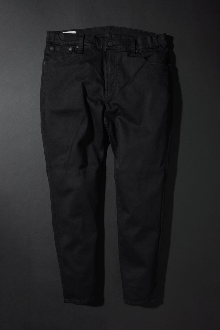 MMM134J Black detail