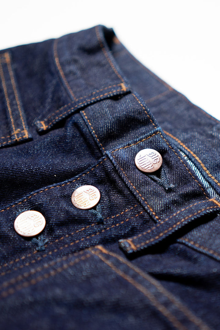 MH402B button detail