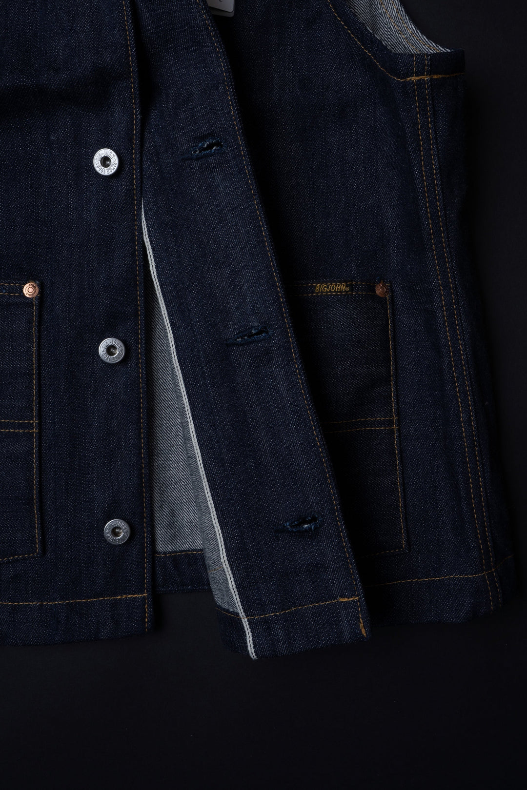 XX602BE button detail